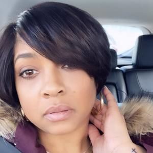 Meet your Posher, Samiya